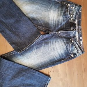 Miss Me Jean's 32 Never Wore
